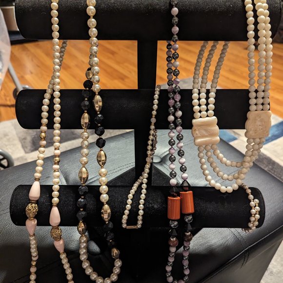 Jewelry - Picture 2 of 5